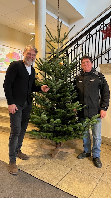 25 Christbaum Internat 2